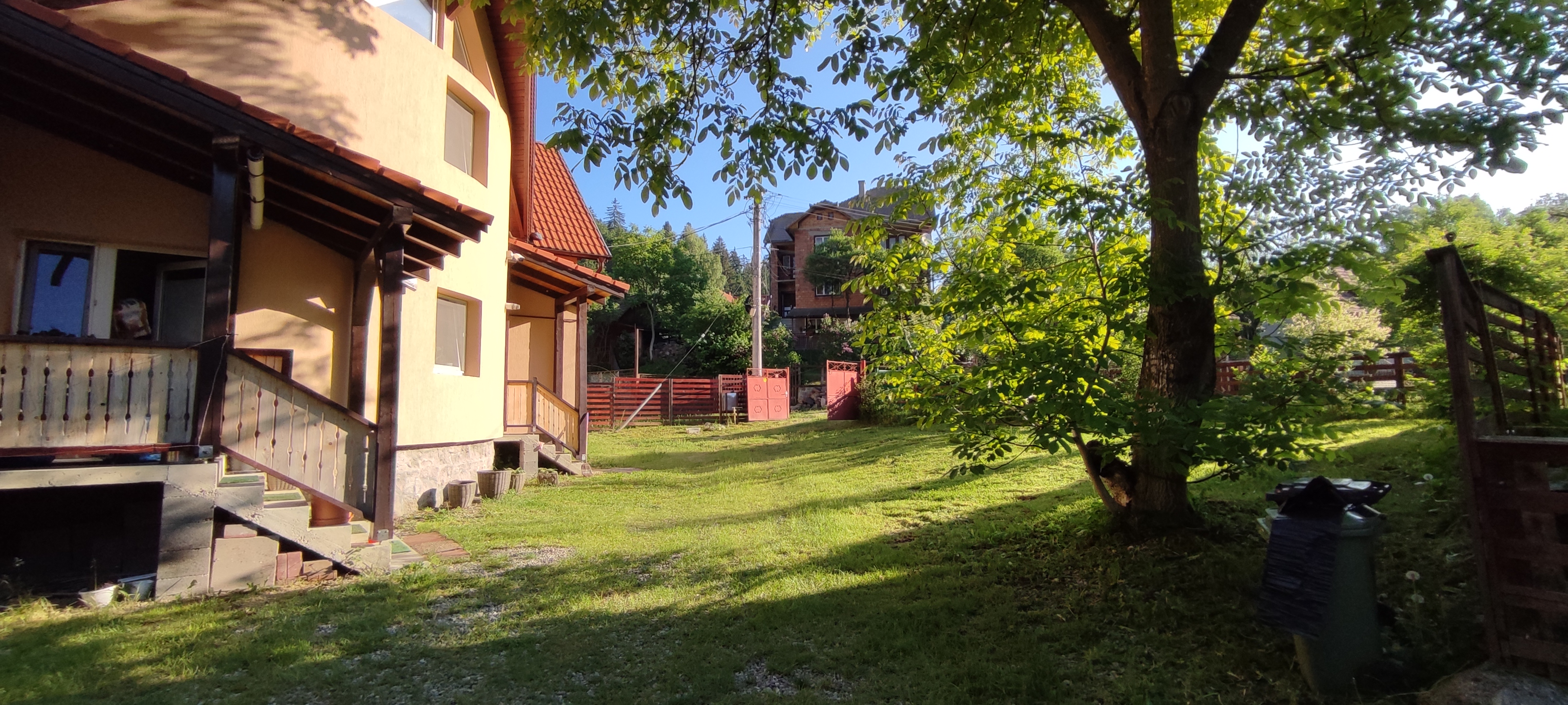 Foișor pe malul Oltului